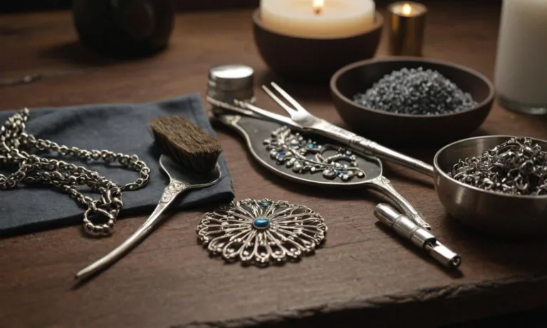 Cum se curata bijuteriile de argint